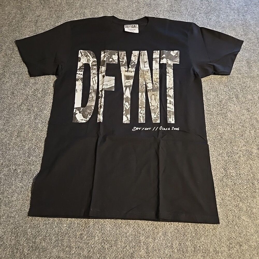 Defyant Official Issue T-Shirt Men Medium Black Short Sleeve 100% Cotton